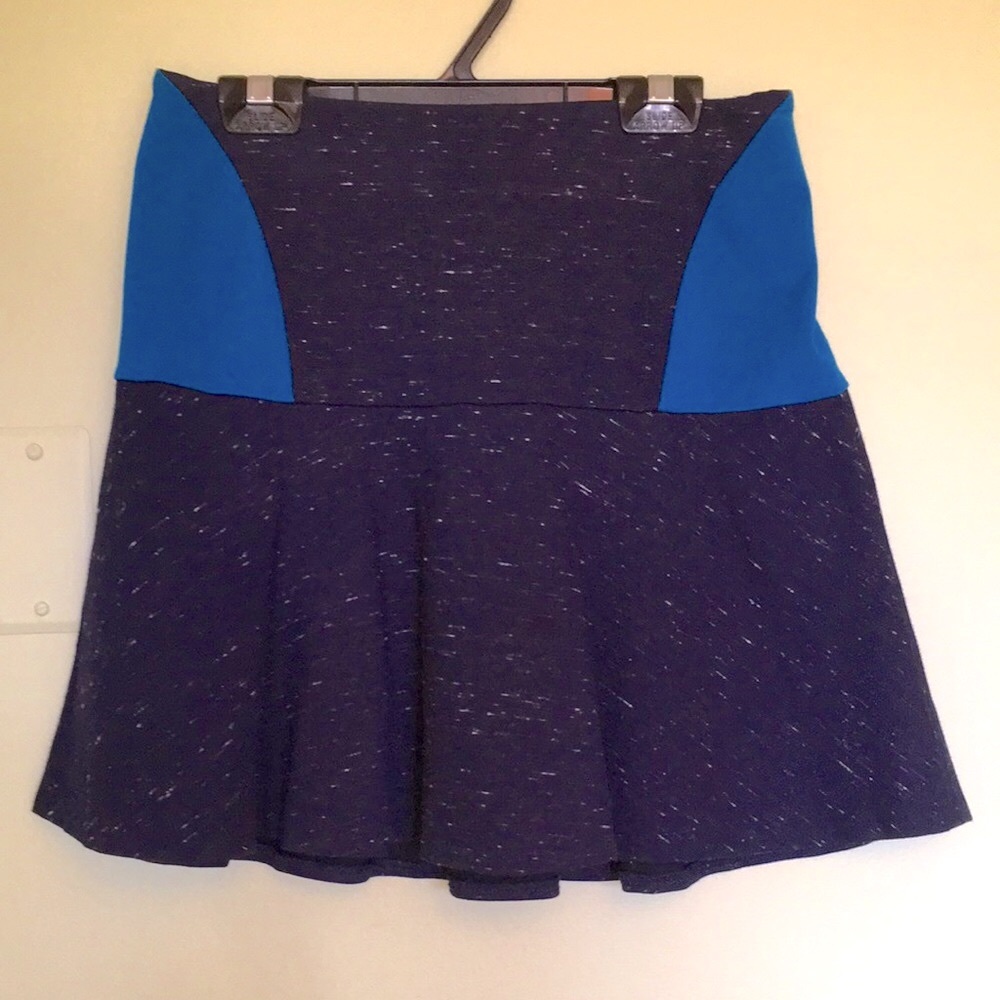 Wilfred skater flare two-tone blue mini skirt size 4